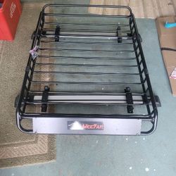 Jeep renagade cross bar with storage rack