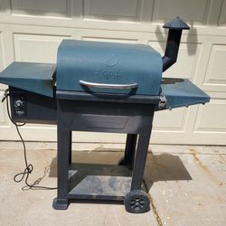 Z Grill Wood Pellet BBQ Grill And Smoker
