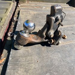  Trailer hitch, pintle/ ball combo. Buyers Brand.