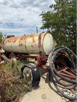 Antique Vintage Water Tank Trailer