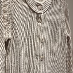 Theory Long button down sweater ivory color style alfonsa size L