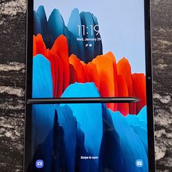 Samsung Tablet SM - T878U