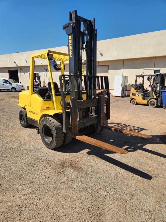 2004 Hyster H100XM Forklift