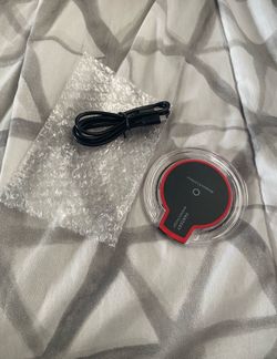 wireless phone charger , brand new never used