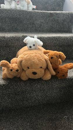 Mama dog and puppies plushies