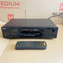 Sony MDS-JB920 Black MD Minidisc Player Recorder w/ Original Remote Tested Works. Excellent working condition, clean, fully tested with great sound pr