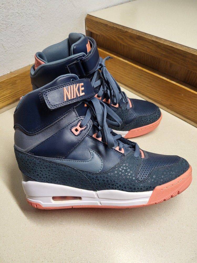 Nike Wedge Shoe