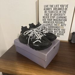 Balenciaga tracks black and white