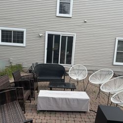 PATIO SET