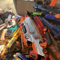 Nerf Guns 