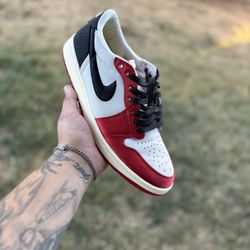 Air Jordan 1 Low 