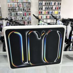 iPad Pro 13” M4 256GB! Finance For $50 Down Payment!!