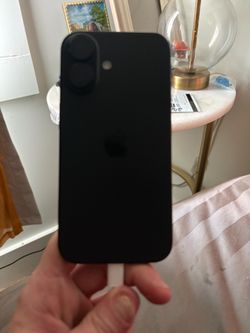 iPhone 16