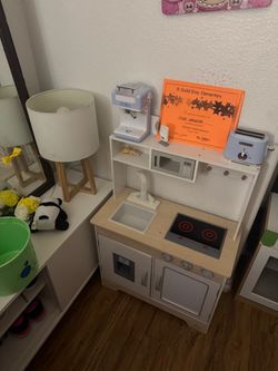 Play Kitchen