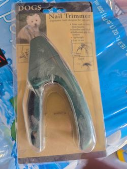 Dog nail trimmers