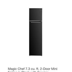 7.2cu Ft Magic Chef Mini Fridge/freezer 