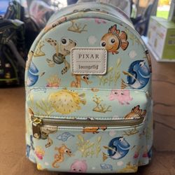 WholeSelling Lounge Fly Backpacks Today