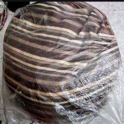 Round Dog Bed 42 Inches 