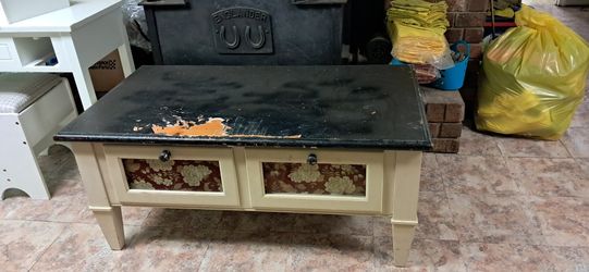 Project Piece Coffe Table, TV Stand