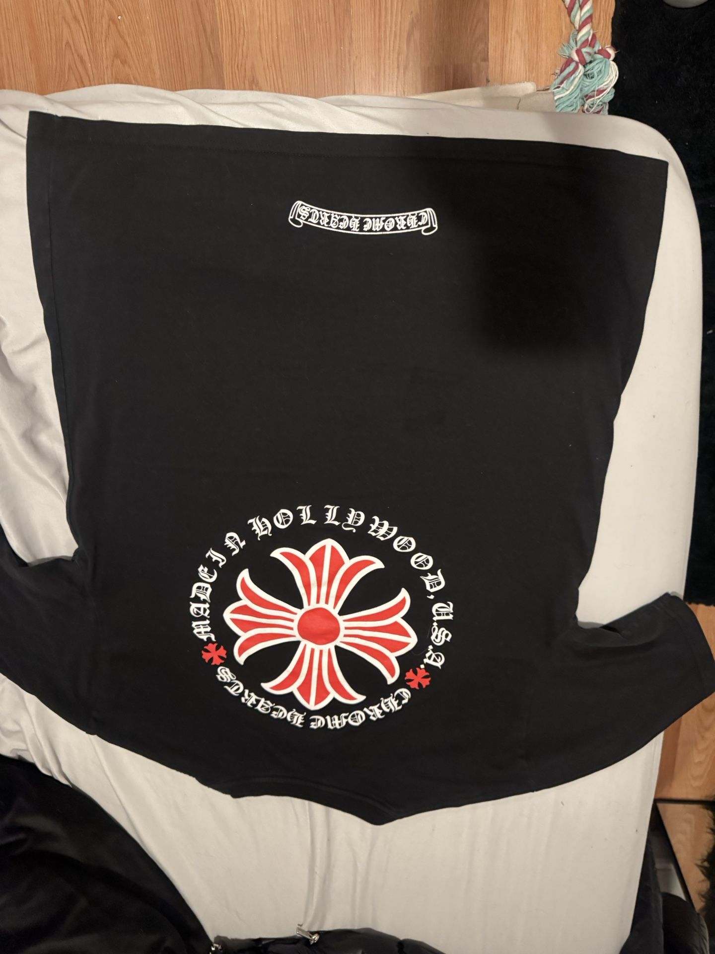 Chromes Heart T Shirt Size M