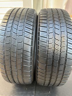 Pair 245/60/18  MICHELIN 