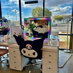 Hello Kitty Vanity Set