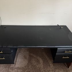 Free Desk