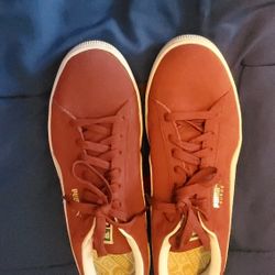 Burgundy Suede Pumas - $30