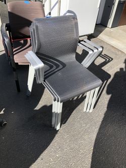 idesk cuvinna guest chair