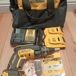 DeWalt Brushless Screw Gun Kil $210 lNew