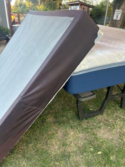 Queen mattress