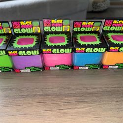 Needoh Glow Cube