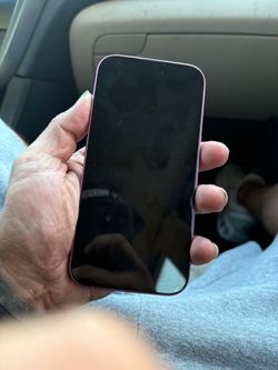 2 iPhones Black and Pink brand new I phone 16