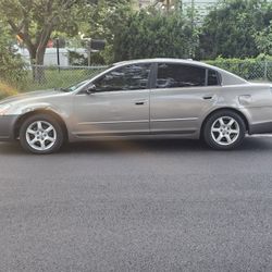 2006 NISSAN Altima
