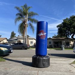 CENTURY WAVEMASTER XXL PUNCHING BAG 