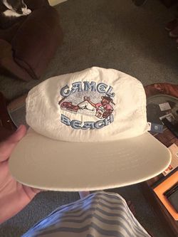 VINTAGE camel beach hat