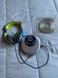 Craig CD player and headphone , works