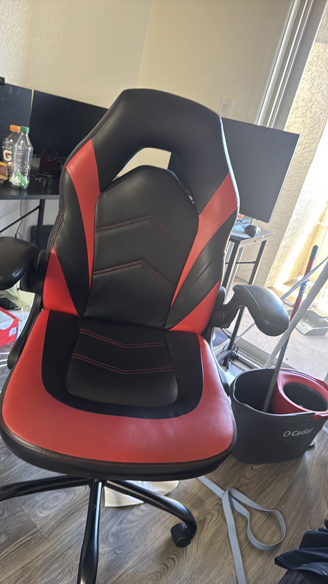 Gaming chair