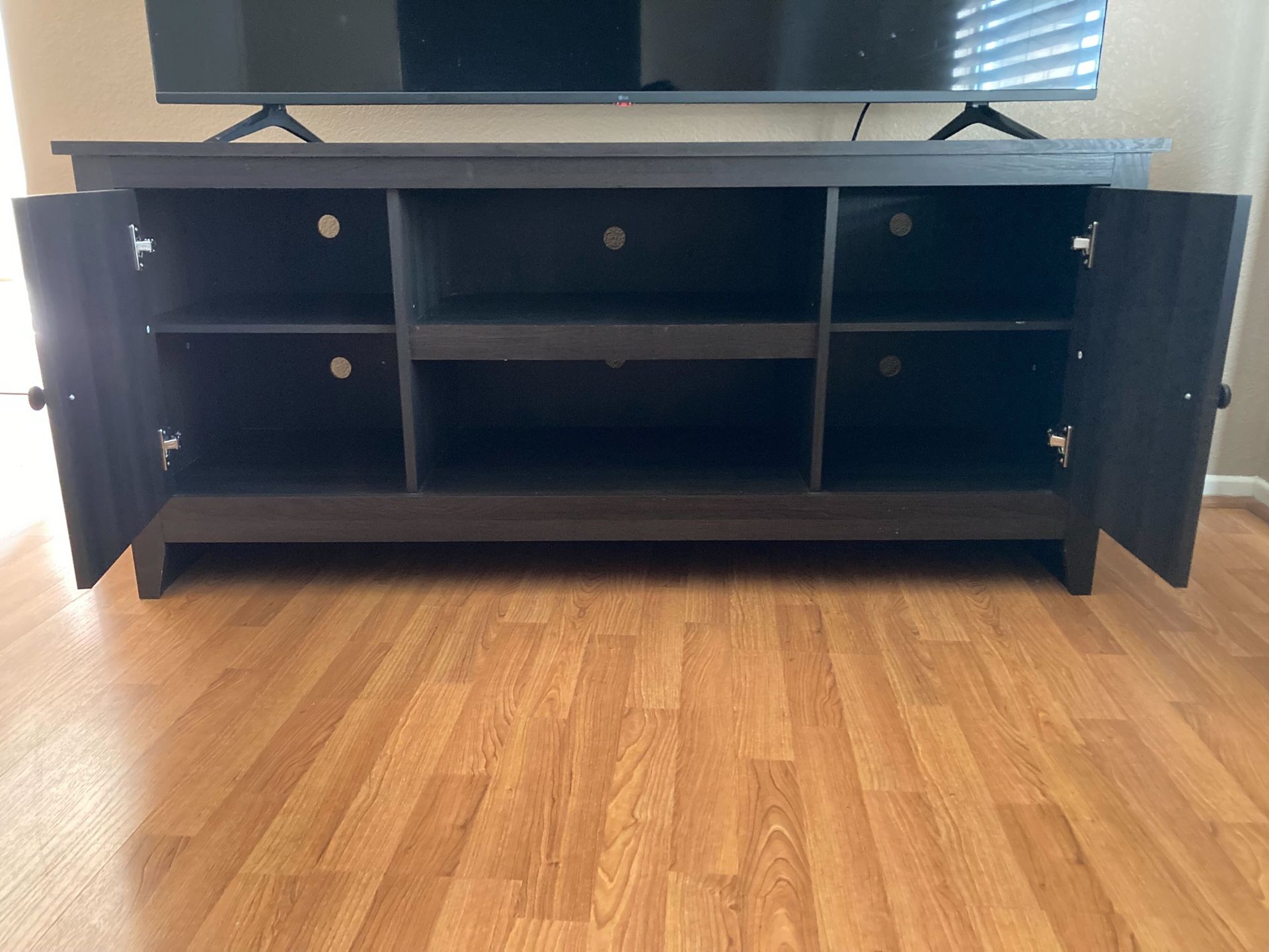 TV Stand Table
