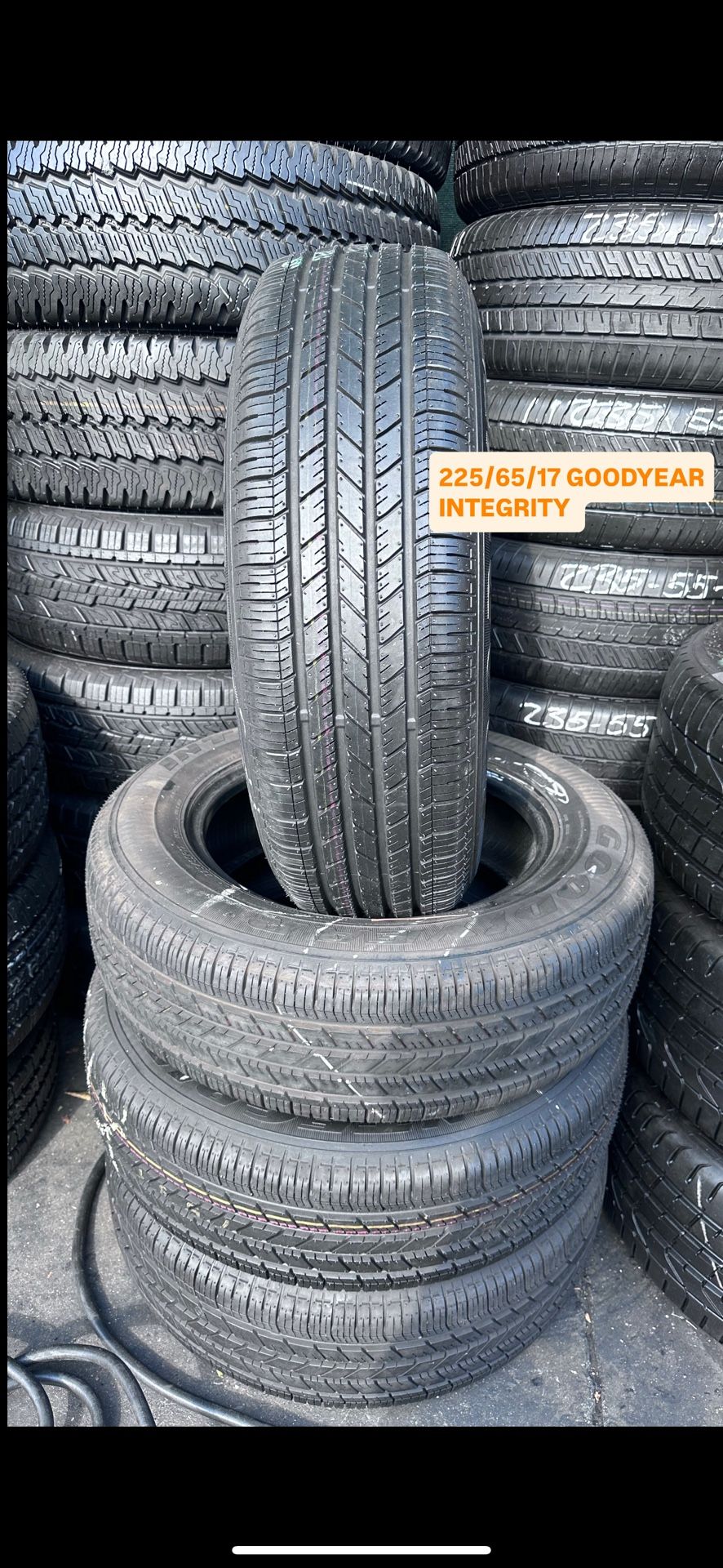 225/65/17 GOODYEAR Semi New All Four 98 % TREAD LIFE | ❗Ask For Availability / Pregunta Por Disponibilidad ❗|