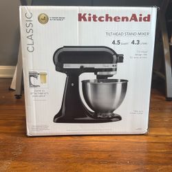 KitchenAid Tilt-Head Stand Mixer