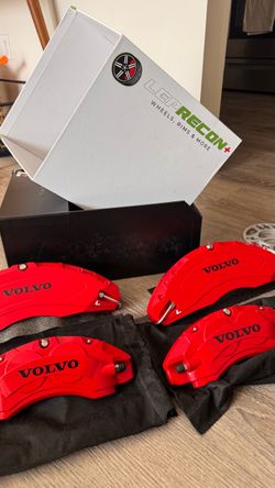 Volvo XC60 Custom Caliper Covers