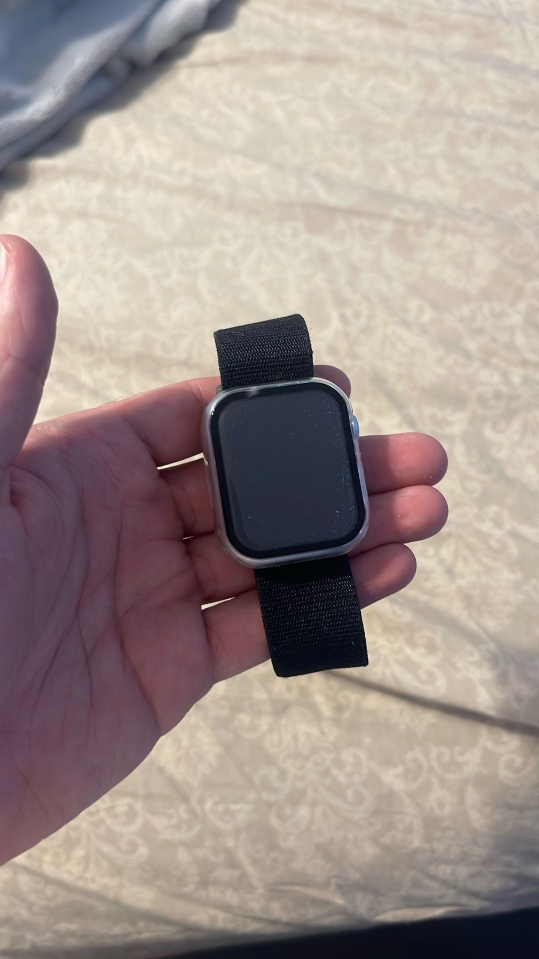 apple watch series 9 45mm basically brand new