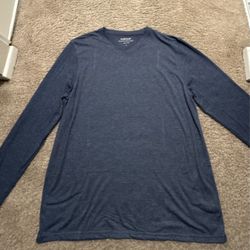 Polyester blue long sleeve (large)