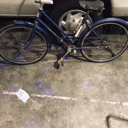 Antique RALEIGH bike