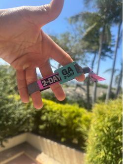HARD SUMMER SUNDAY