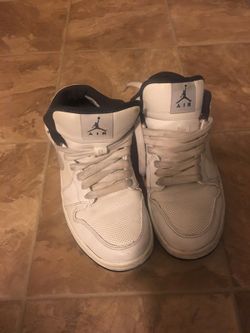 Nike shoes size 91/2
