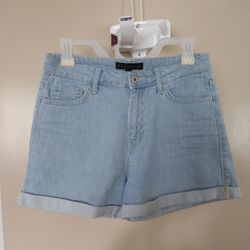 ♡《GUESS JEAN SHORTS ♡ SIZE 6/28》♡