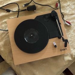 Ion Compact LP Turntable Vinyl Player