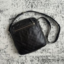 Messengers Shoulder Bag